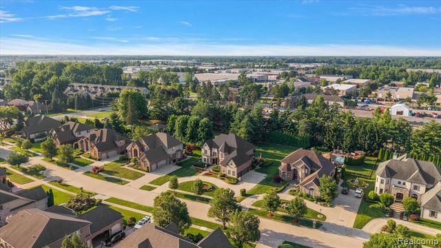 13404 Partridge Run, Utica, MI 48315