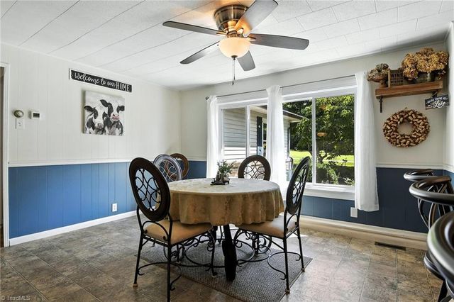 120 Crow Creek Drive, Lexington, NC 27292