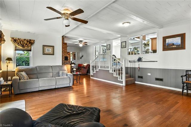 120 Crow Creek Drive, Lexington, NC 27292