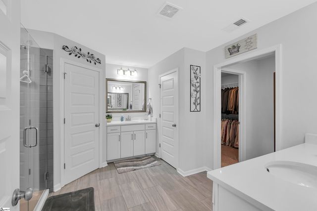 4142 Crest Ridge Lane, Boiling Springs, SC 29316