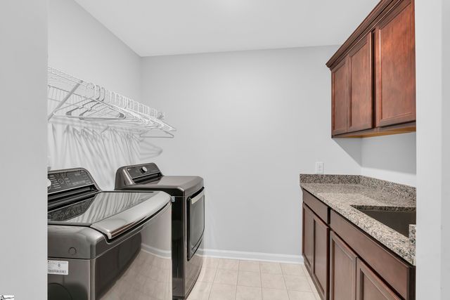 4142 Crest Ridge Lane, Boiling Springs, SC 29316
