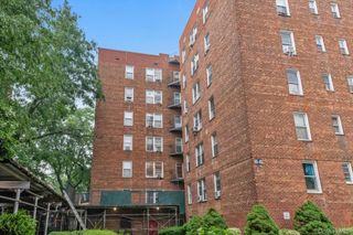 65-45 Yellowstone Boulevard 2B, Forest Hills, NY 11375
