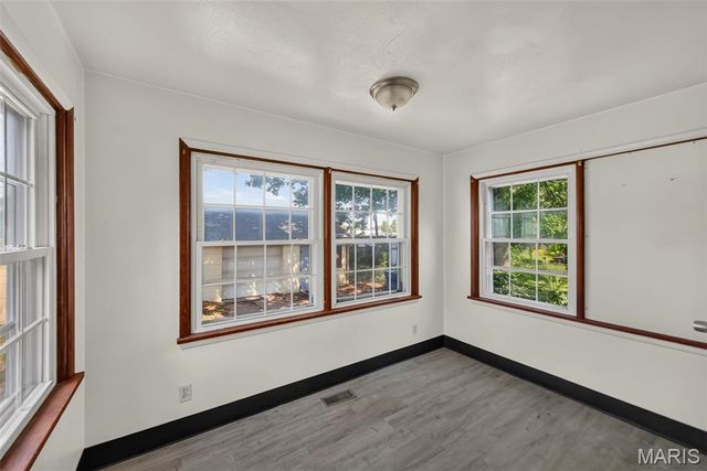 6101 Garfield Avenue, St Louis, MO 63134