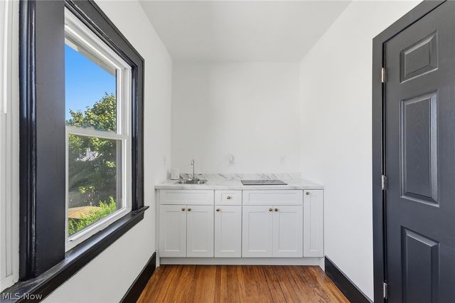 3713 Menlo Road, Shaker Heights, OH 44120