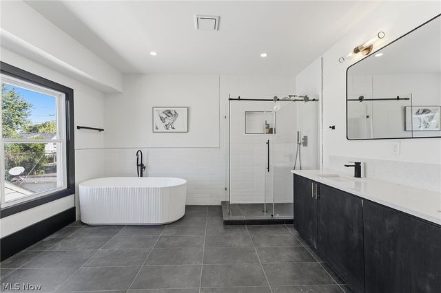 3713 Menlo Road, Shaker Heights, OH 44120