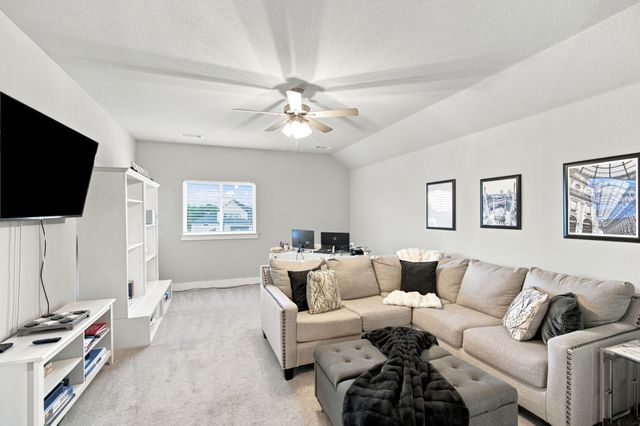 3920 Lizzy Lane, Midlothian, TX 76065
