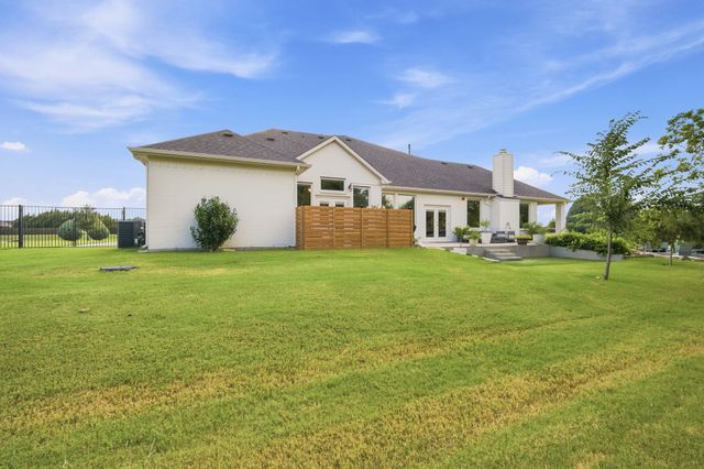 3920 Lizzy Lane, Midlothian, TX 76065
