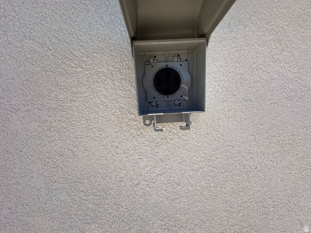 220 E 200 S, Mt Pleasant, UT 84647