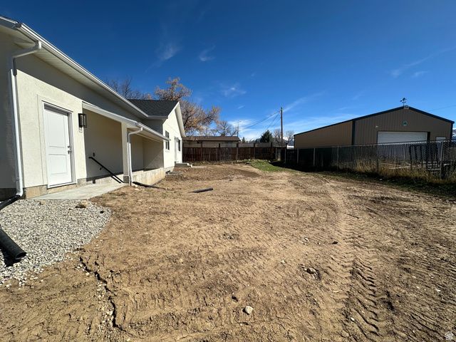 220 E 200 S, Mt Pleasant, UT 84647