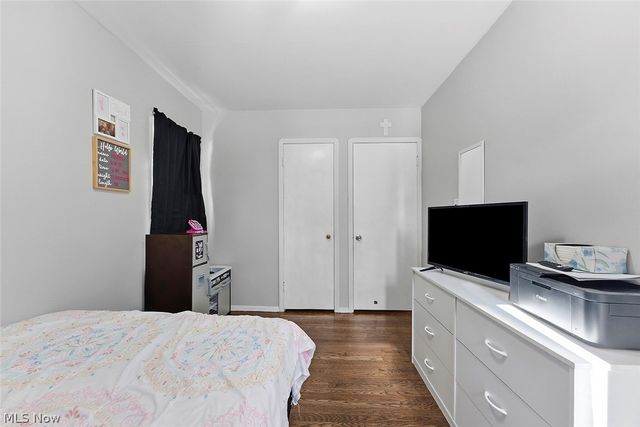 5615 Snow Road, Parma, OH 44129