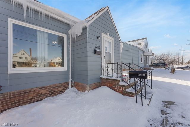 5615 Snow Road, Parma, OH 44129