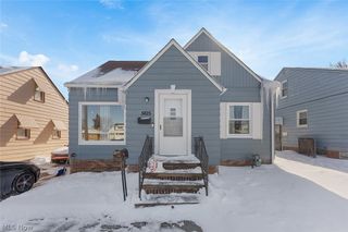 5615 Snow Road, Parma, OH 44129