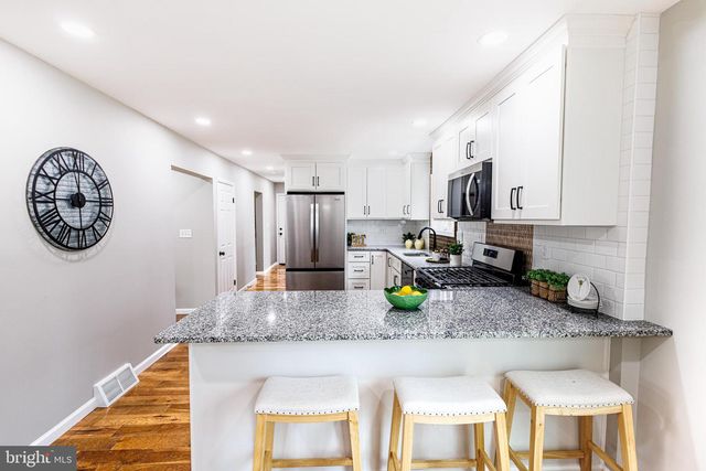 2320 LIGHTHOUSE LN, Wilmington, DE 19810