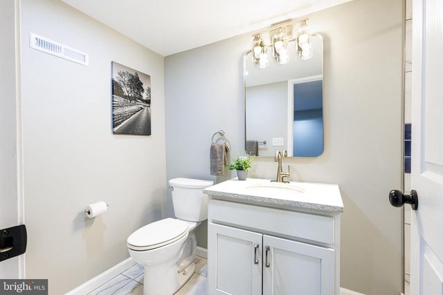 2320 LIGHTHOUSE LN, Wilmington, DE 19810