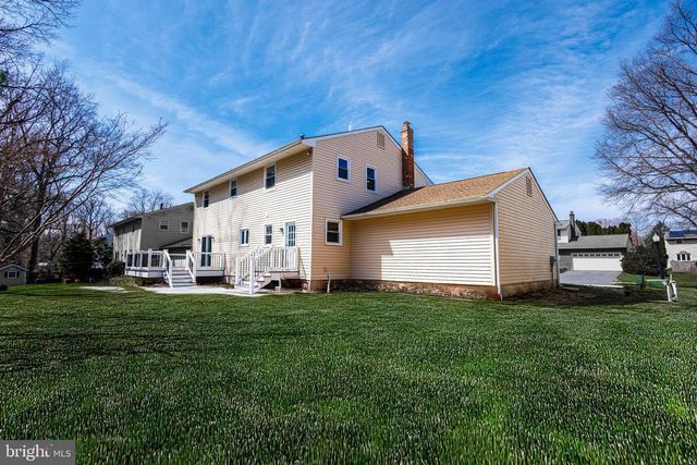 2320 LIGHTHOUSE LN, Wilmington, DE 19810