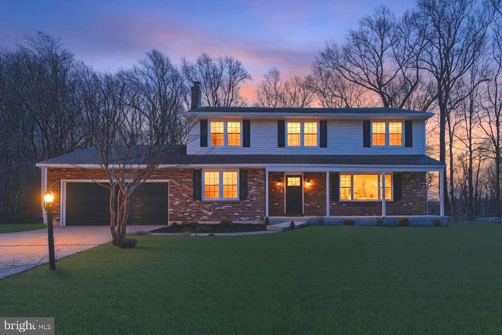 2320 LIGHTHOUSE LN, Wilmington, DE 19810