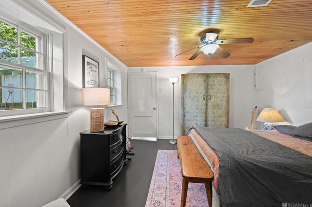 4865 Leonard St, St Francisville, LA 70775