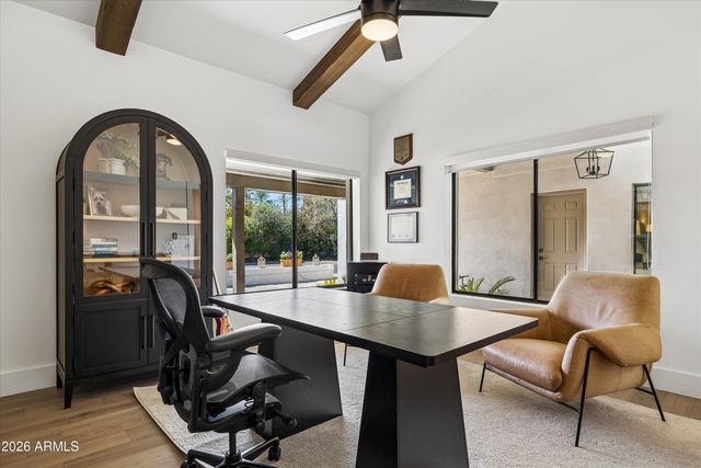 8655 N FARVIEW Drive, Scottsdale, AZ 85258
