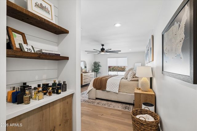 8655 N FARVIEW Drive, Scottsdale, AZ 85258