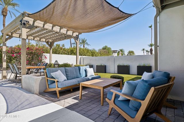 8655 N FARVIEW Drive, Scottsdale, AZ 85258