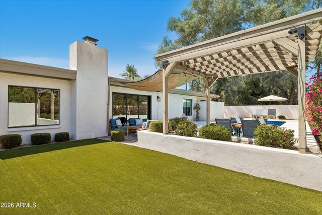 8655 N FARVIEW Drive, Scottsdale, AZ 85258