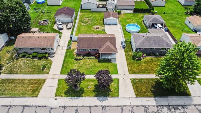 38203 Avondale Street, Westland, MI 48186