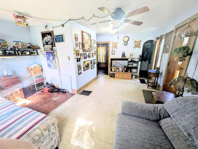 N2520 5th Avenue, Grand Marsh, WI 53936