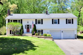 85 Winthrop Road, Windsor, CT 06095