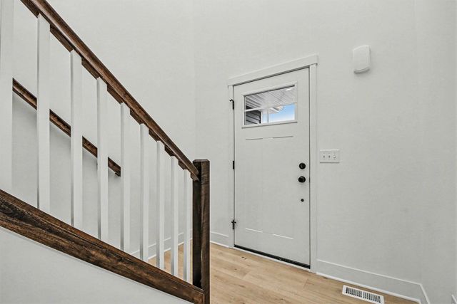 7105 Gibson Farms Drive, Middleville, MI 49333