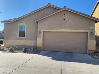 5377 Sleeping Cat Street, Las Vegas, NV 89122
