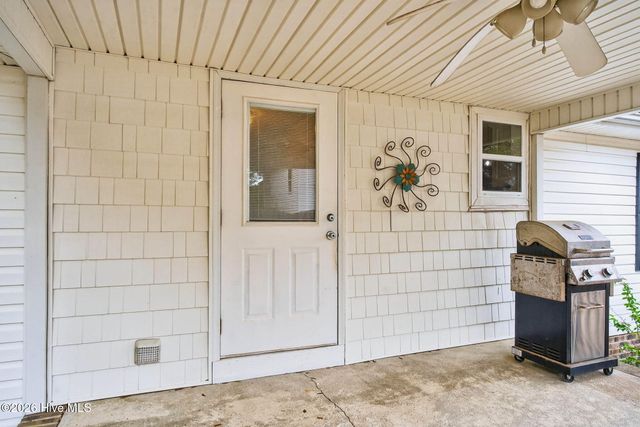 2001 Inland Drive SW, Ocean Isle Beach, NC 28469