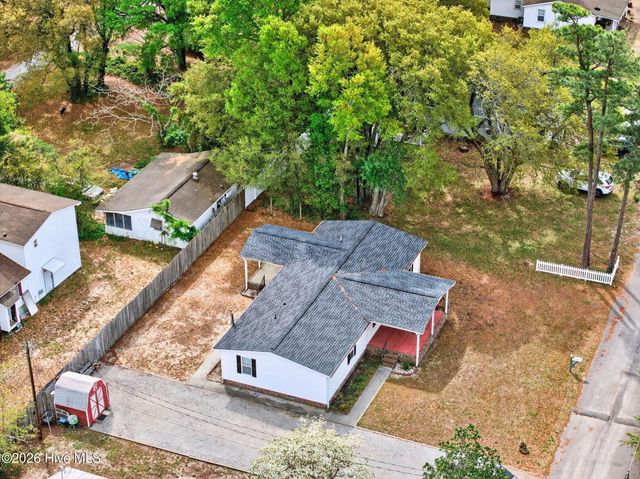 2001 Inland Drive SW, Ocean Isle Beach, NC 28469