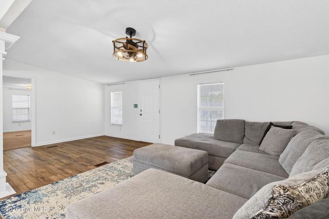 2001 Inland Drive SW, Ocean Isle Beach, NC 28469