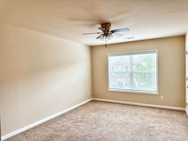 402 Sweetwood Court, Lagrange, GA 30241