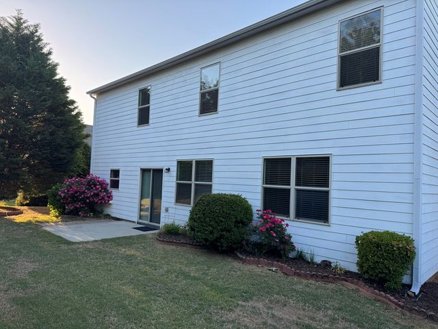 402 Sweetwood Court, Lagrange, GA 30241