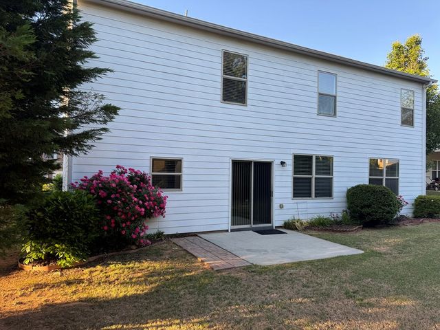 402 Sweetwood Court, Lagrange, GA 30241