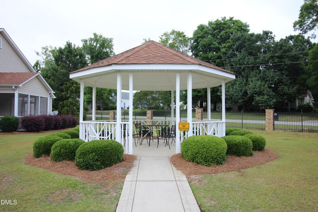 42 Old Trestle Court, Angier, NC 27501