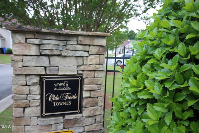 42 Old Trestle Court, Angier, NC 27501