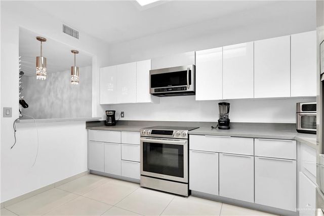 1405 N 15th Street B-16, Mcallen, TX 78501