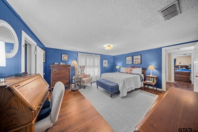 1018 E FM 1798, Mt Enterprise, TX 75681