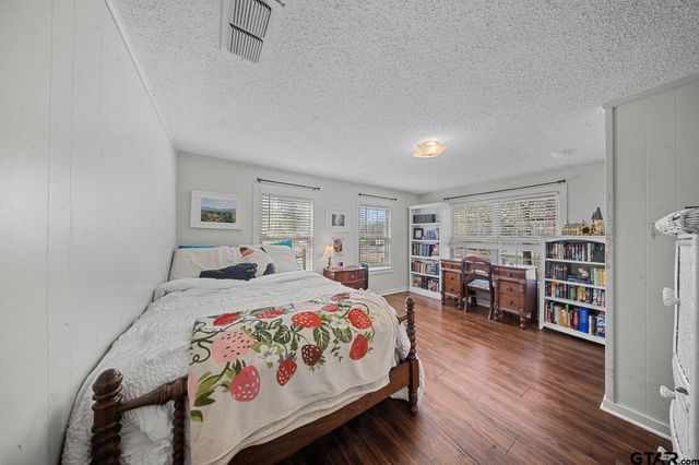 1018 E FM 1798, Mt Enterprise, TX 75681