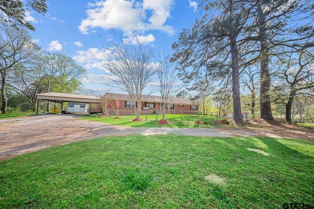 1018 E FM 1798, Mt Enterprise, TX 75681