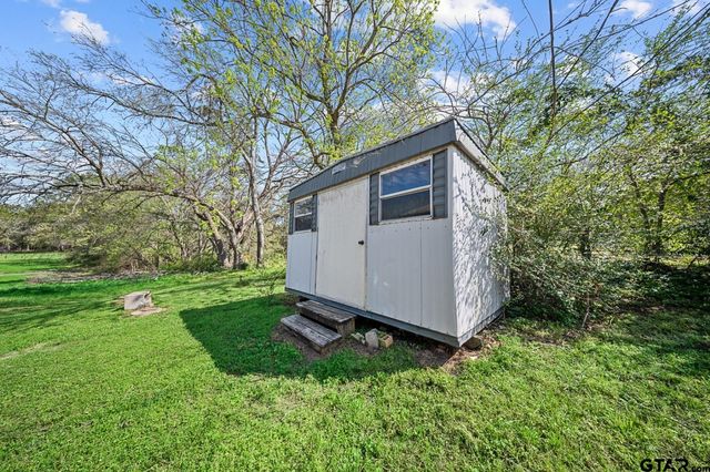 1018 E FM 1798, Mt Enterprise, TX 75681