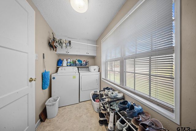 1018 E FM 1798, Mt Enterprise, TX 75681