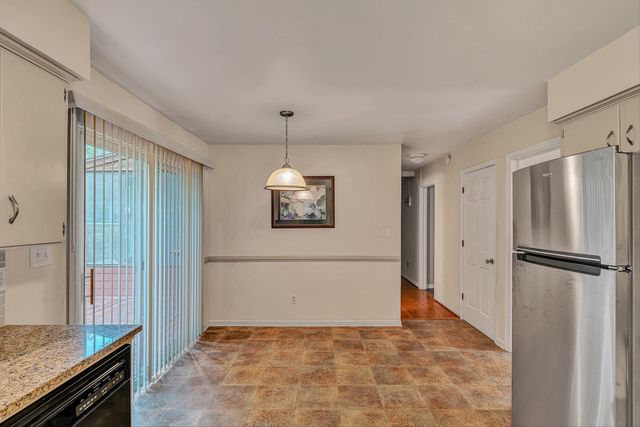 126 Sawyer DR, Salem, VA 24153