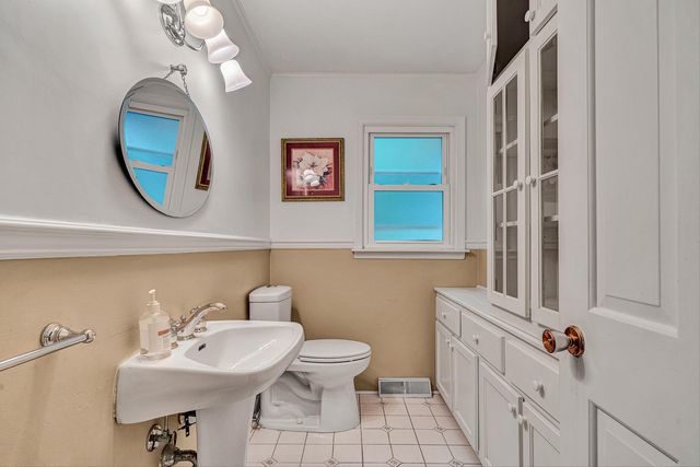 126 Sawyer DR, Salem, VA 24153