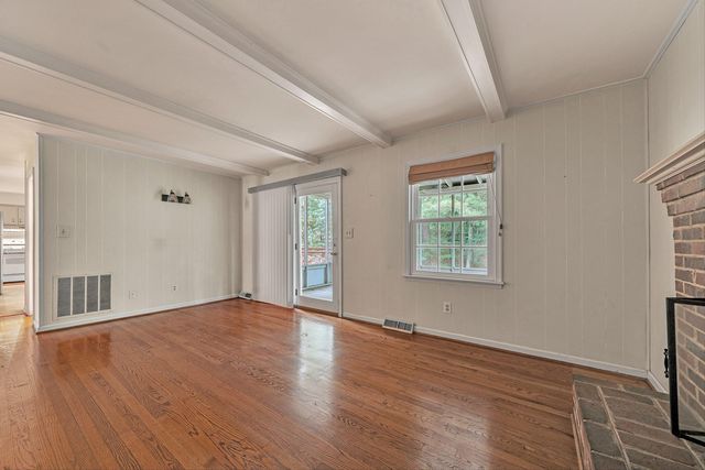 126 Sawyer DR, Salem, VA 24153