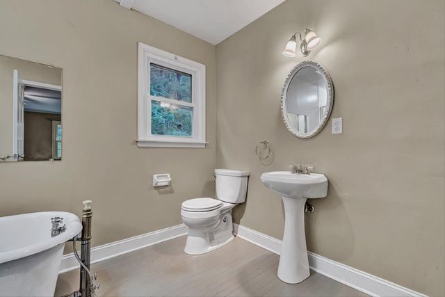 126 Sawyer DR, Salem, VA 24153