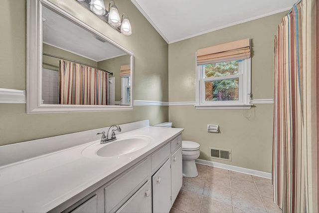 126 Sawyer DR, Salem, VA 24153