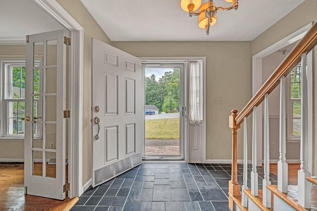 126 Sawyer DR, Salem, VA 24153